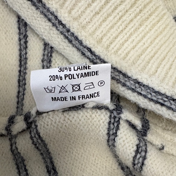 Laura Laval Cream and Black Striped Sweater - Picture 4 of 6